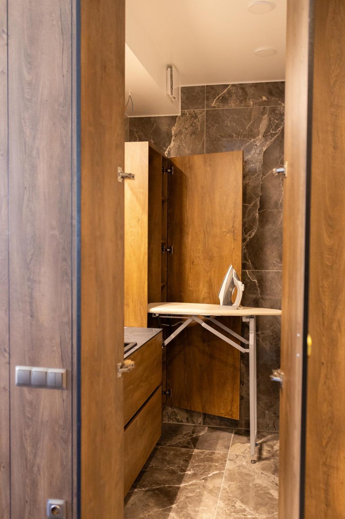 Four Sisters Luxury Rooms In Siauliai Eksteriør billede